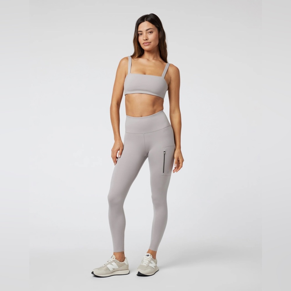 Vuori Evolve Zipped Legging - Soft Pewter